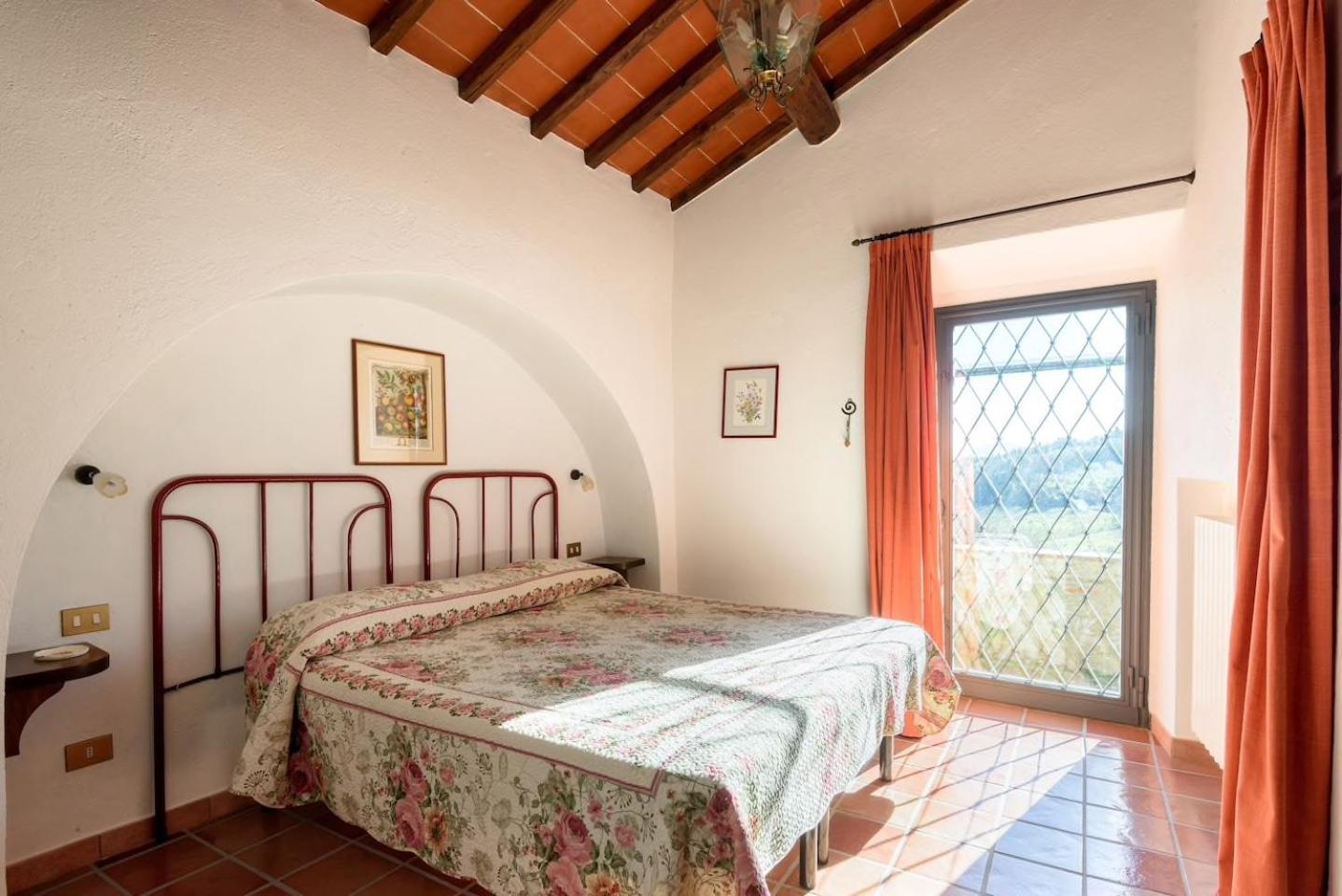 Agriturismo Fattoria Celle فيليني فالدارنو الغرفة الصورة