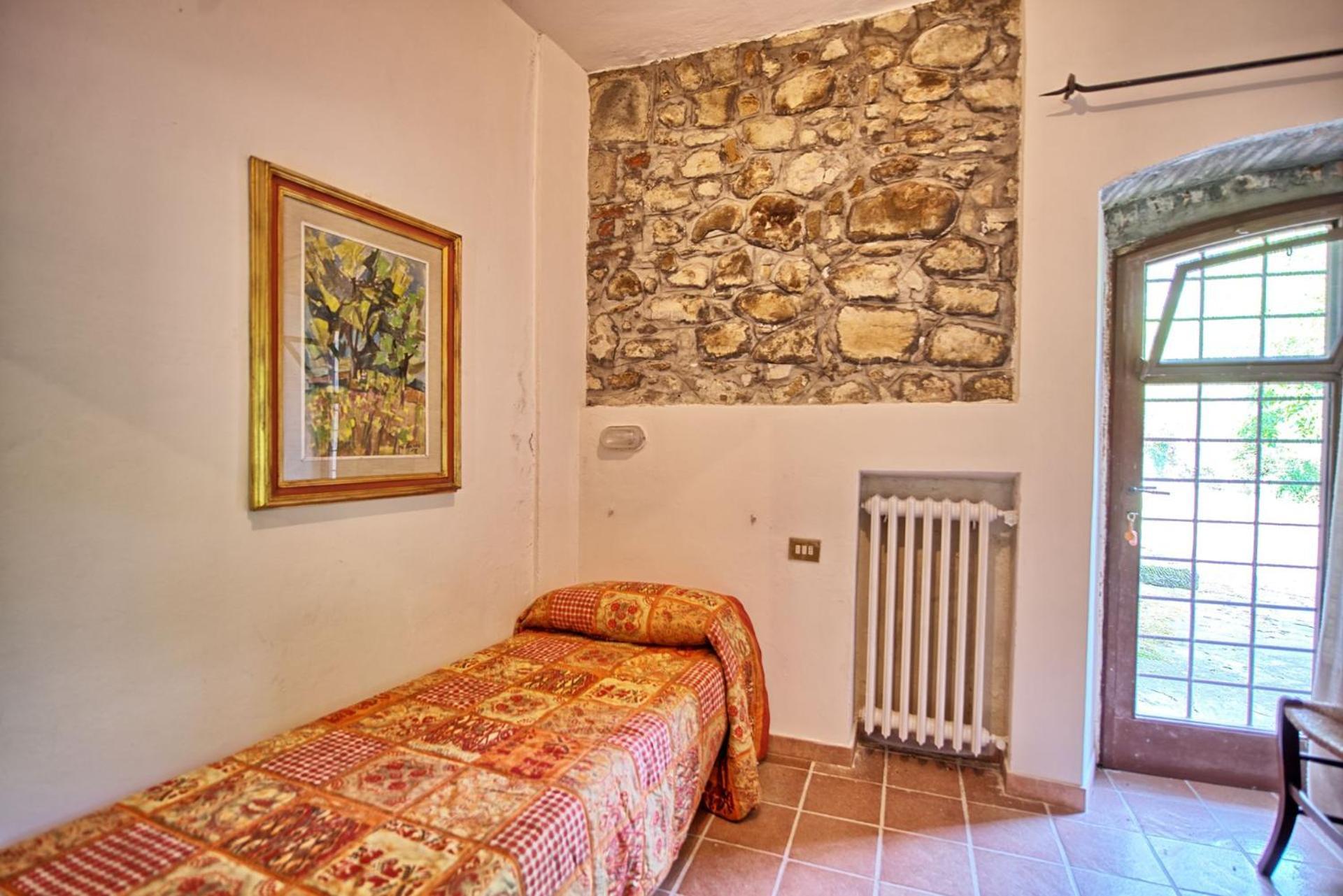 Agriturismo Fattoria Celle فيليني فالدارنو الغرفة الصورة