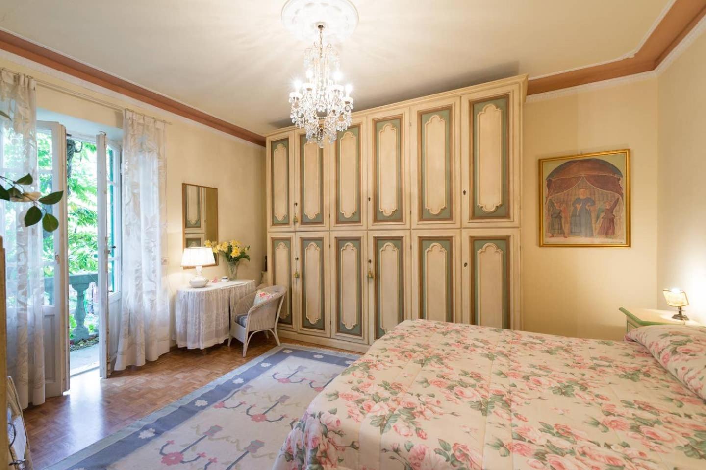 Agriturismo Fattoria Celle فيليني فالدارنو الغرفة الصورة
