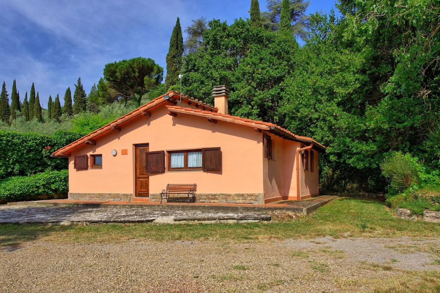 Agriturismo Fattoria Celle فيليني فالدارنو الغرفة الصورة